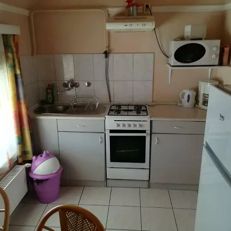 Vanessa Apartman *