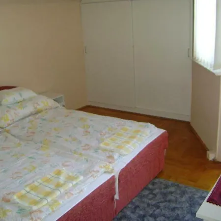 Vanessa Apartman